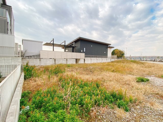 東海市養父町八王子の外観