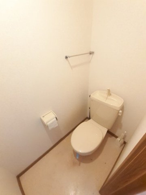 【トイレ】 | メゾン・リーブ | コンパクトで使いやすいトイレです