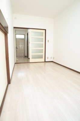 【寝室】 | チェーロ轟 | お問合せお待ちしております！