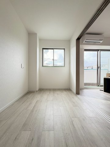 NUY SYOJAKUの寝室