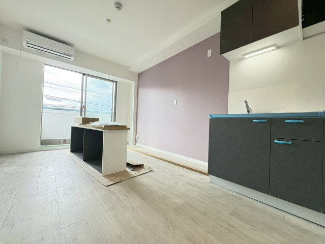 NUY SYOJAKUの居間・リビング