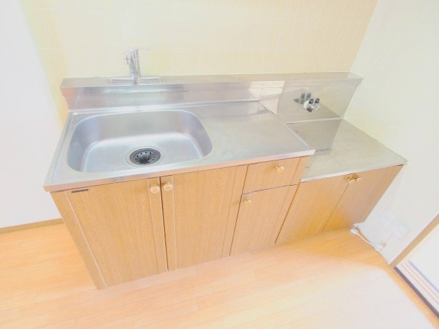 ハイマート東原のキッチン