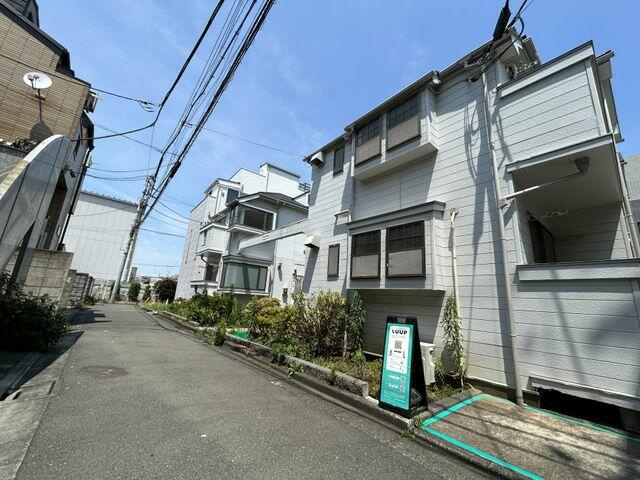 世田谷区池尻3丁目のアパートの画像