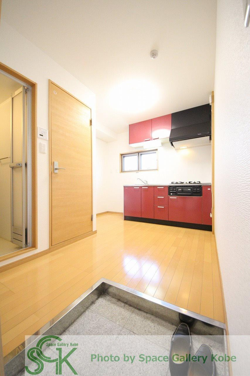 プランドール大久保の玄関|※お部屋により仕様が異なる場合がございます※