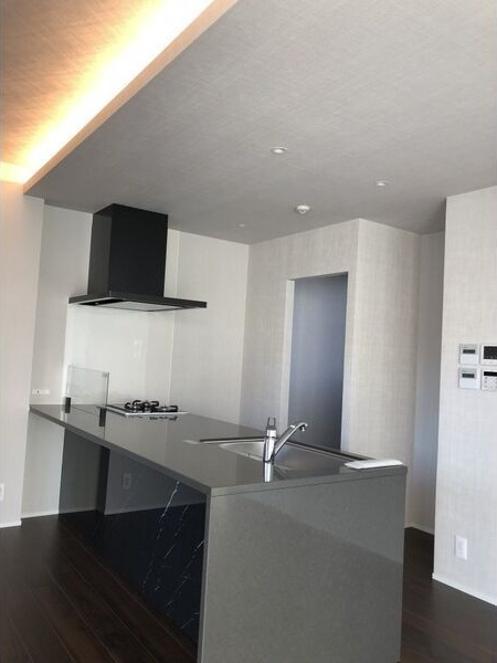 COULEURS GRAND(クルールグラン)のキッチン