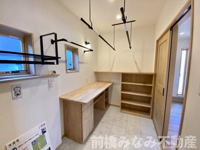 前橋市問屋町2丁目　限定1棟　スマートワンシティ　新築建売のランドリースペース|広々したランドリースペース◎◎