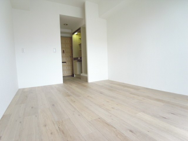 カサベラ神戸の洋室