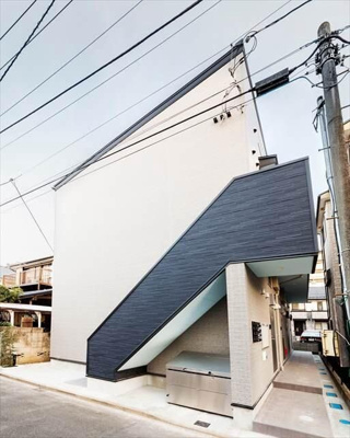 【エントランス】 | OVEST(オヴェスト)