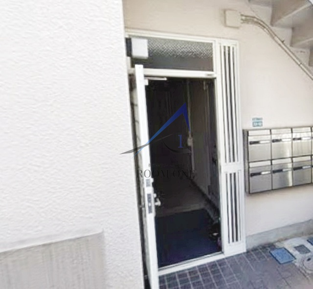 ヴィラ杏のエントランス|エントランスです。