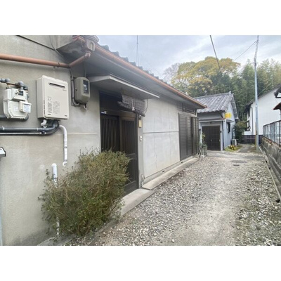 【エントランス】 | 九条町貸家