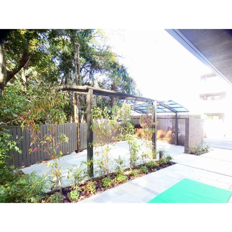 フォレスト　ベベの駐車場