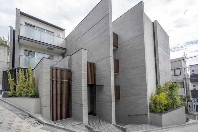 ＩＰＳＥ代々木上原ＤＬＸ