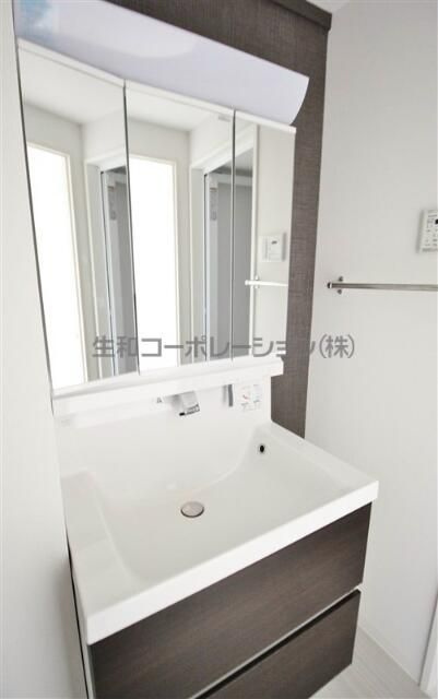 ｅｌａｎ．ｄｅ．ＡＫの洗面所