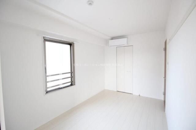 ｅｌａｎ．ｄｅ．ＡＫの寝室