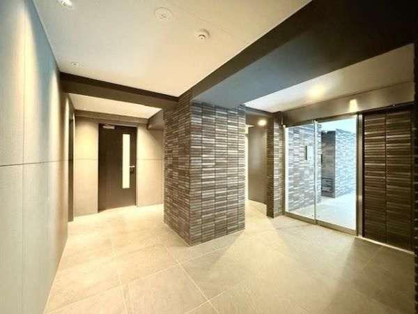 ジオエント駒込のエントランス