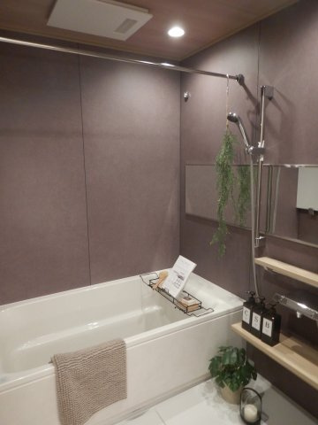 クレッセント目黒青葉台の浴室