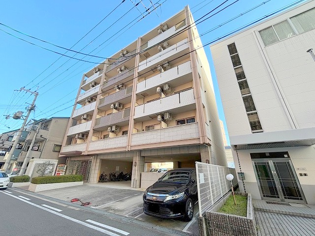 クリーデンス新大阪