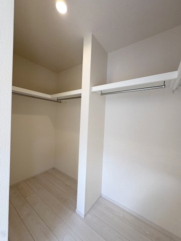 【収納】 | 福岡市西区横浜1丁目　1号棟（全6棟）【仲介手数料無料・0円】 | 現地写真。