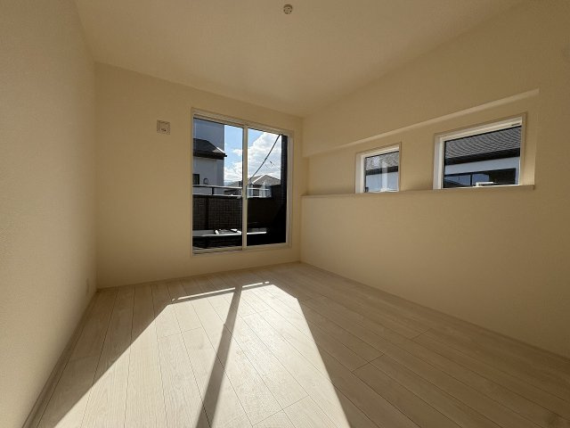 【子供部屋】 | 福岡市西区横浜1丁目　1号棟（全6棟）【仲介手数料無料・0円】 | 現地写真。