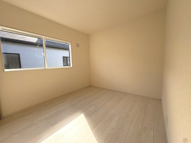 【洋室】 | 福岡市西区横浜1丁目　1号棟（全6棟）【仲介手数料無料・0円】 | 現地写真。