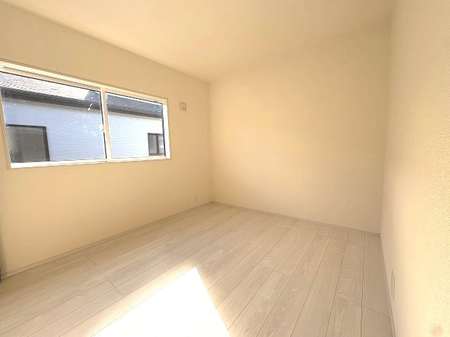 【洋室】 | 福岡市西区横浜1丁目　1号棟（全6棟）【仲介手数料無料・0円】 | 現地写真。