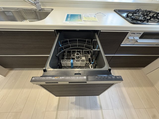 【キッチン】 | 福岡市西区横浜1丁目　1号棟（全6棟）【仲介手数料無料・0円】 | 現地写真。