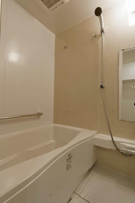 【浴室】 | パークアクシス秋葉原Ｅａｓｔ | ※写真は同タイプ住戸です。