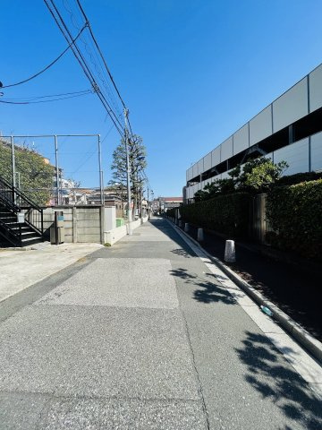 北区豊島７丁目中古戸建の前面道路含む現地写真