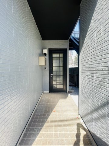 北区豊島７丁目中古戸建の玄関