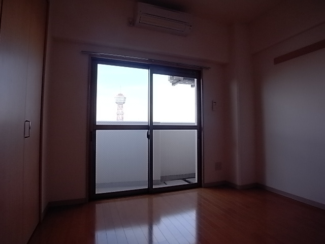 リファレンスベイサイドの玄関