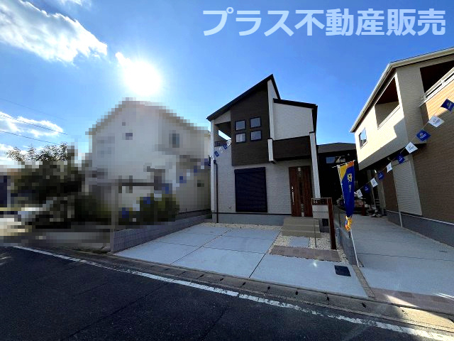 【外観】 | 福岡市西区横浜1丁目　4号棟（全6棟）【仲介手数料無料・0円】 | 現地写真。プラス不動産販売なら、現場の全ての棟をまとめてご見学頂けます。