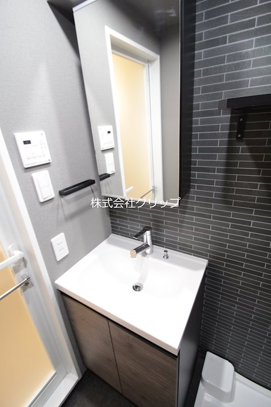 Le'a川崎参番館の独立洗面台