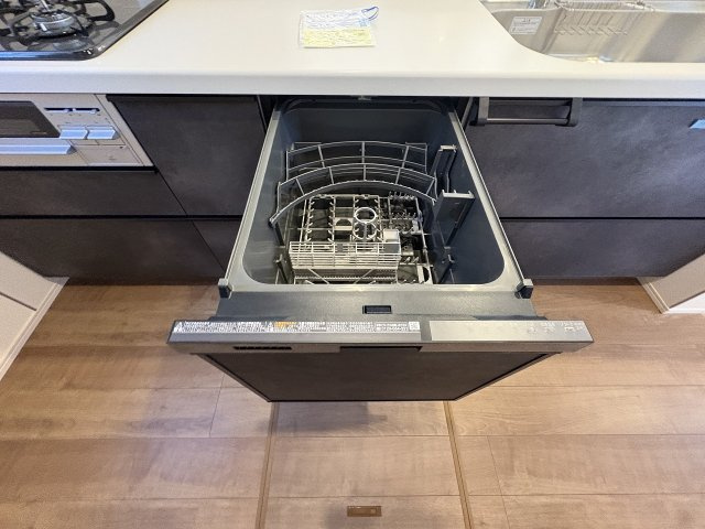 【キッチン】 | 福岡市西区横浜1丁目　6号棟（全6棟）【仲介手数料無料・0円】 | 現地写真。