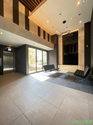 【エントランス】 | Quintet NAMBA