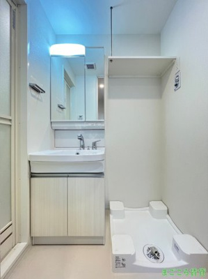 【独立洗面台】 | Quintet NAMBA