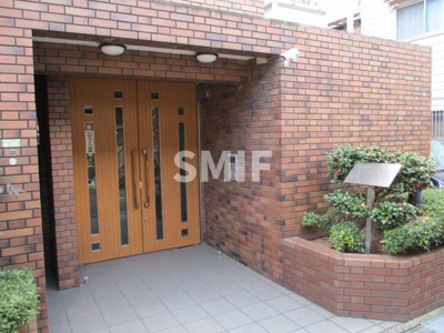 【エントランス】 | アンジュルーヴル