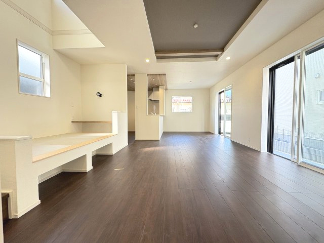 【外観】 | 福岡市西区横浜1丁目　2号棟（全6棟）【仲介手数料無料・0円】 | 現地写真。同じ物件を見るなら、プラス不動産販売にお任せ下さい。