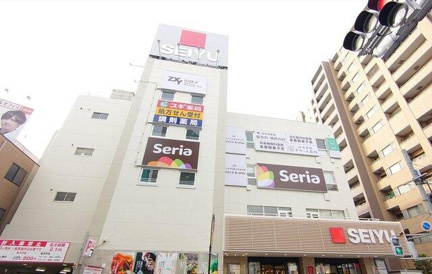 西友　和光市駅前店まで870m