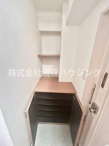 ハイツ山本の収納|玄関収納