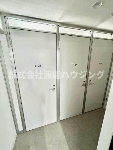 メゾンドール吹田のその他共用部分|各部屋トランクルームあり。