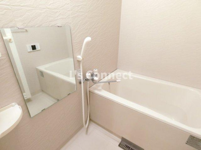 【浴室】 | パティオ市名坂 | 追焚き機能付きのお風呂。