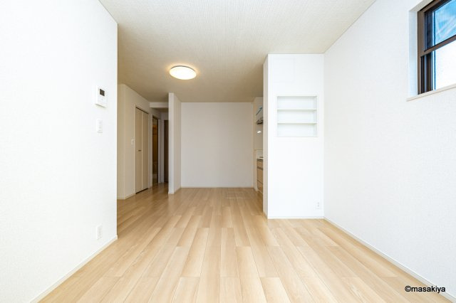 メゾン大西Ⅱの居間・リビング