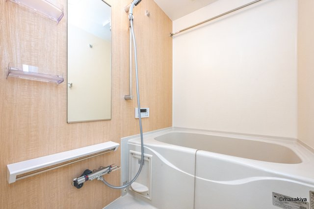 メゾン大西Ⅱの浴室
