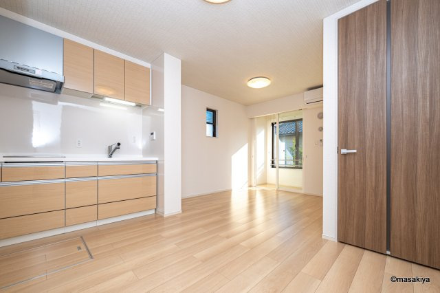 メゾン大西Ⅱの居間・リビング