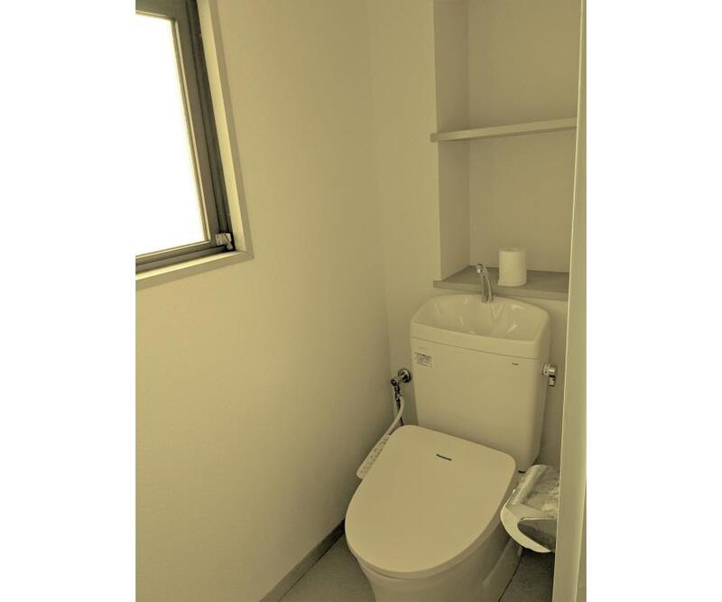 寿ビルのトイレ