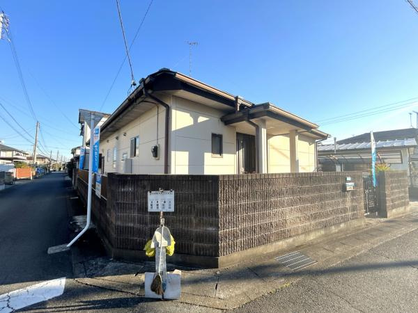 宇都宮市緑２丁目　2ＳＬＤＫ　中古住宅の前面道路含む現地写真