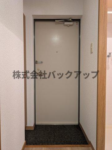 サンフォレスト泉の玄関