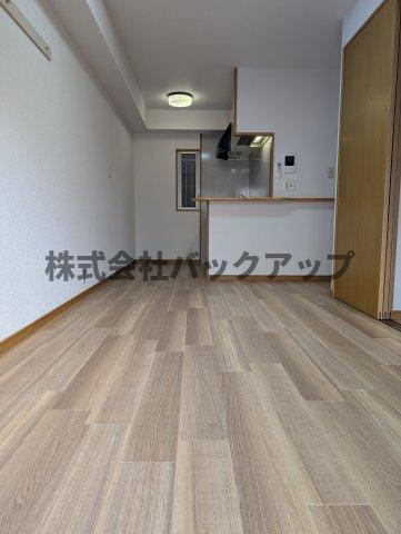 サンフォレスト泉の居間・リビング
