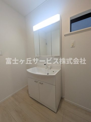 【独立洗面台】 | 浜松市浜名区引佐町金指 新築一戸建て 3号棟 | 独立洗面台です
