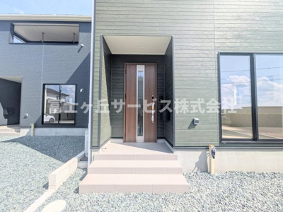 【エントランス】 | 浜松市浜名区引佐町金指 新築一戸建て 3号棟 | エントランスです
